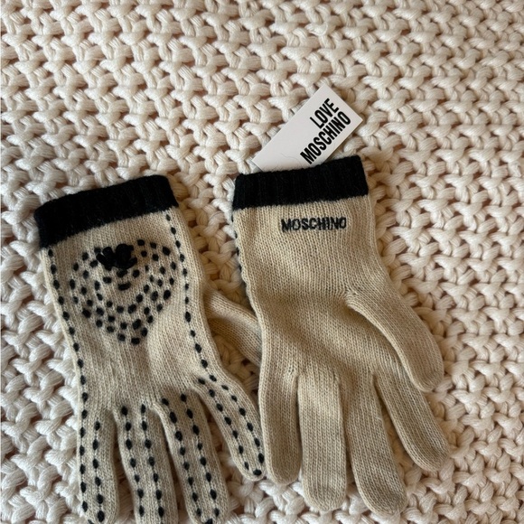 Love Moschino Accessories - Love Moschino Black and Cream Mittens/ Wool gloves